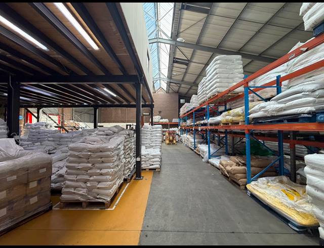 1,760M² WAREHOUSE TO LET IN KYALAMI